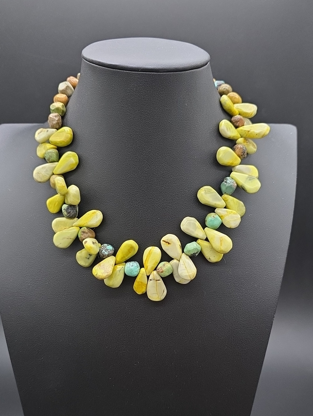 Avacado Turquoise (Serpentine) Native American Necklace 925 toggle closure